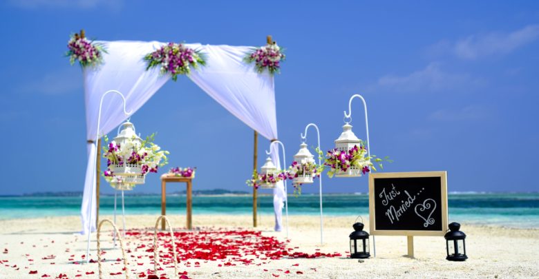 destinationsbryllup strand