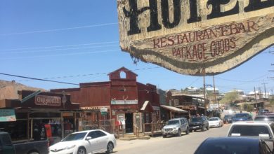 Oatman hotel