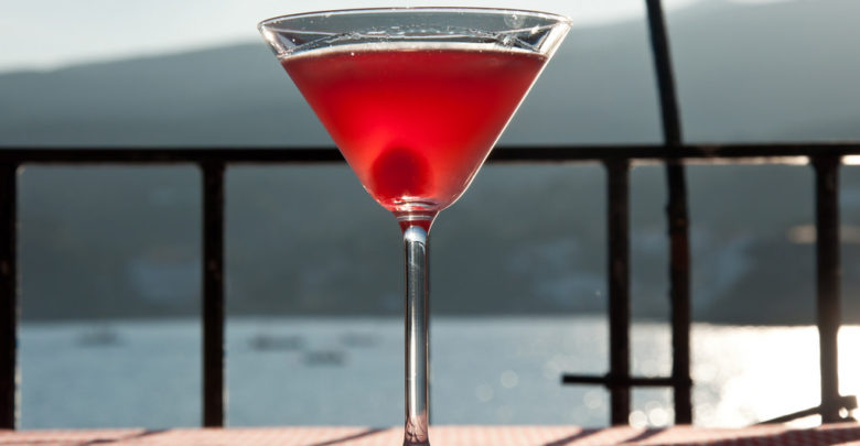 cosmopolitan drink